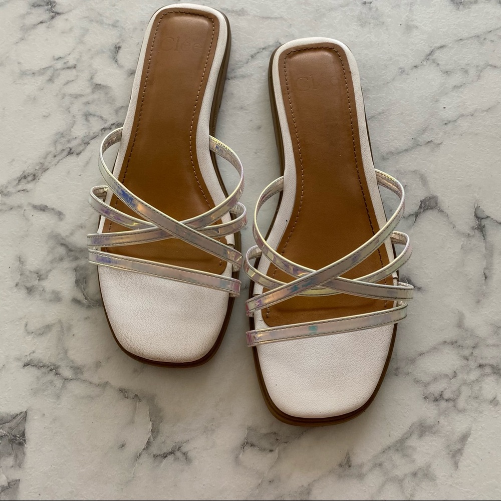 COPY - Holographic cute flats WHITE 9